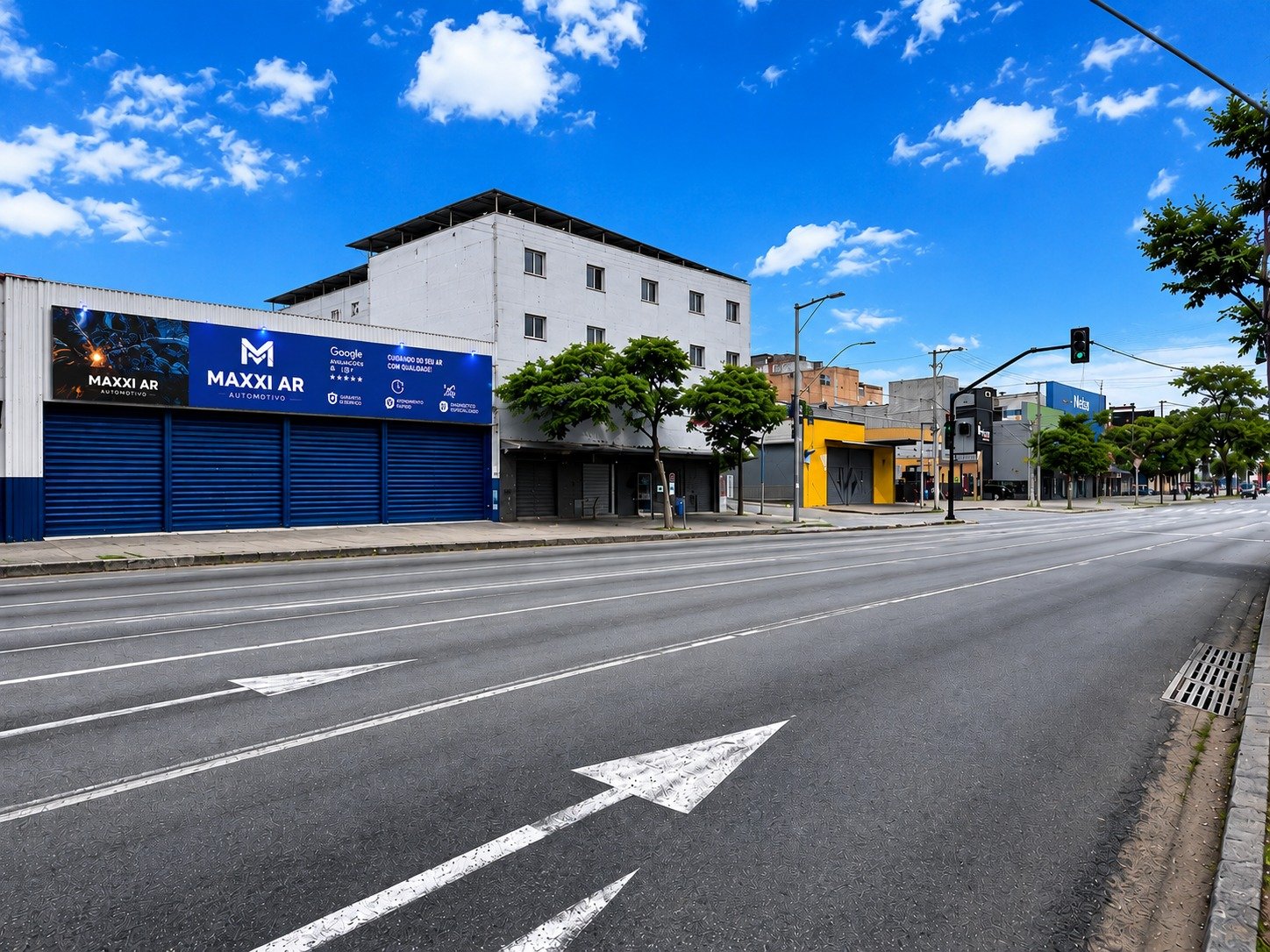 Pátio Amplo Operacional